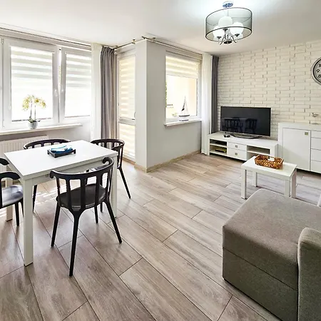 Visit Baltic - Paderewskiego *